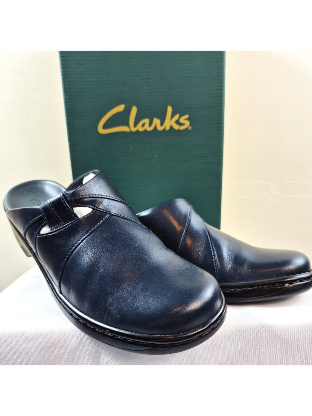 Clarks Women's Blue Leather Clogs 7.5M Slip-On Comfort Shoes Lilac SMU NIB